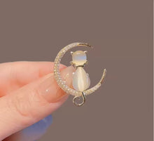 Cargar imagen en el visor de la galería, Prendedores metalicos