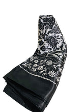 Cargar imagen en el visor de la galería, Pañuelo Seda GRANDE