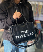 Cargar imagen en el visor de la galería, Cartera Tote Bag +Regalo sorpresa