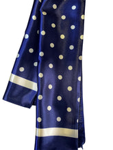 Cargar imagen en el visor de la galería, Pañuelo Seda GRANDE