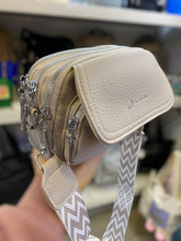 Cargar imagen en el visor de la galería, Bolso Paris +Regalo sorpresa