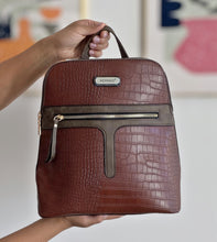 Cargar imagen en el visor de la galería, Mochila Night +Regalo sorpresa