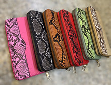 Cargar imagen en el visor de la galería, Billetera Michael