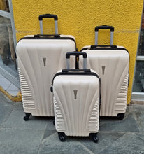 Cargar imagen en el visor de la galería, Oferta! Maletas Medianas 2x $69.990😱