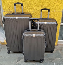 Cargar imagen en el visor de la galería, Oferta! Maletas Medianas 2x $69.990😱