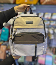Cargar imagen en el visor de la galería, Mochila Lisa Moscü +Regalo sorpresa

