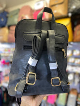 Cargar imagen en el visor de la galería, Mochila Totta +Regalo sorpresa (2 colores)
