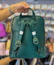 Cargar imagen en el visor de la galería, Mochila Lucy +Regalo sorpresa
