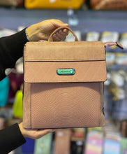Cargar imagen en el visor de la galería, Mochila Alessia +Regalo sorpresa (4 colores)

