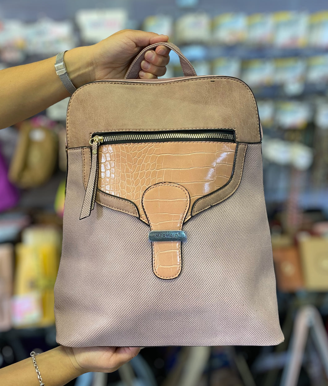Mochila Vancouver +Regalo sorpresa