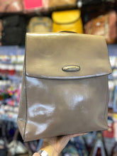 Cargar imagen en el visor de la galería, Mochila Merida +Regalo sorpresa (3 colores)
