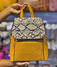 Cargar imagen en el visor de la galería, Mochila Printers +Regalo sorpresa (4 colores)
