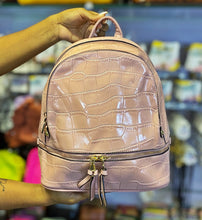 Cargar imagen en el visor de la galería, Mochila Kahu +Regalo sorpresa (3 colores)

