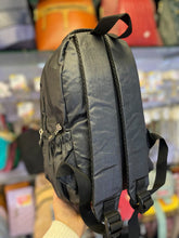 Cargar imagen en el visor de la galería, Mochila Kp Soul +Regalo sorpresa
