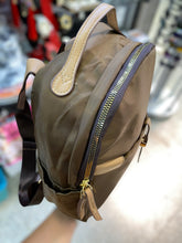 Cargar imagen en el visor de la galería, Mochila Lisa Moscü +Regalo sorpresa
