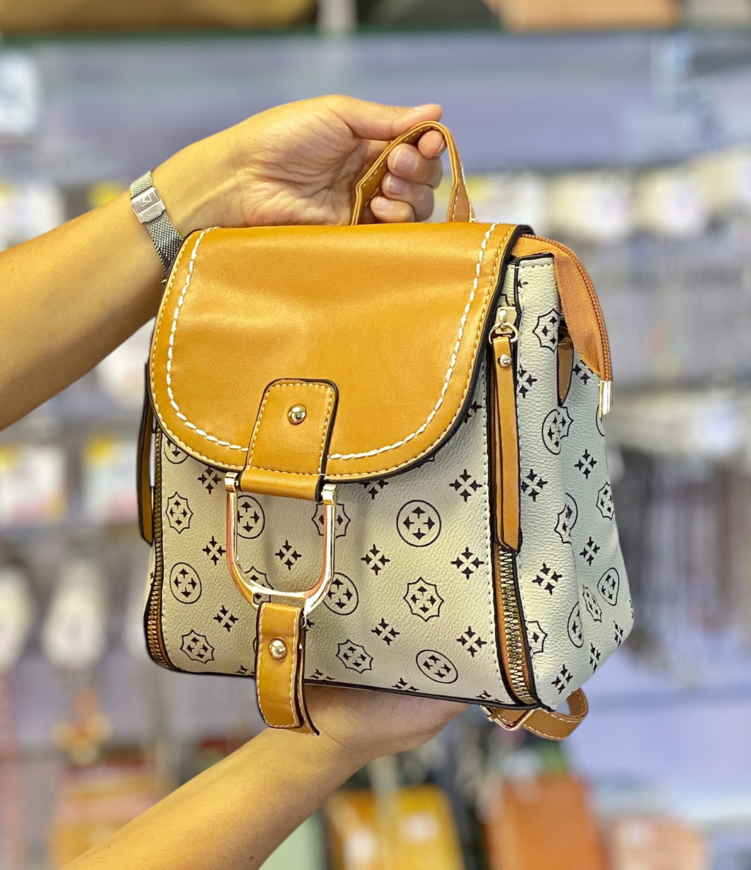 Cartera y Mochila Loui +Regalo sorpresa