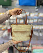 Cargar imagen en el visor de la galería, Cartera Mila +Regalo sorpresa
