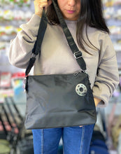 Cargar imagen en el visor de la galería, Cartera Emanuele Dr. +Regalo sorpresa
