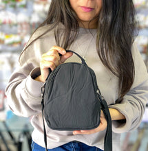 Cargar imagen en el visor de la galería, Bolso firenze Plus +Regalo sorpresa

