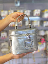 Cargar imagen en el visor de la galería, Cartera Dr Milan +Regalo sorpresa
