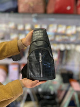 Cargar imagen en el visor de la galería, Pechera Bandolera +Regalo sorpresa
