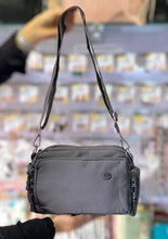 Cargar imagen en el visor de la galería, Bolso Line +Regalo sorpresa
