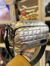 Cargar imagen en el visor de la galería, Bolso Metalizado Mermaid +Regalo sorpresa
