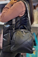 Cargar imagen en el visor de la galería, Mochila/Cartera Mike +Regalo sorpresa
