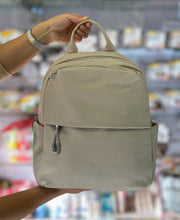 Cargar imagen en el visor de la galería, Mochila Lucila +Regalo sorpresa

