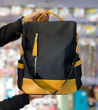 Cargar imagen en el visor de la galería, Mochila/Cartera Dash +Regalo sorpresa

