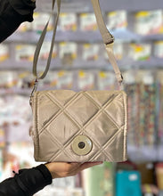 Cargar imagen en el visor de la galería, Cartera Queen Mermaid +Regalo sorpresa

