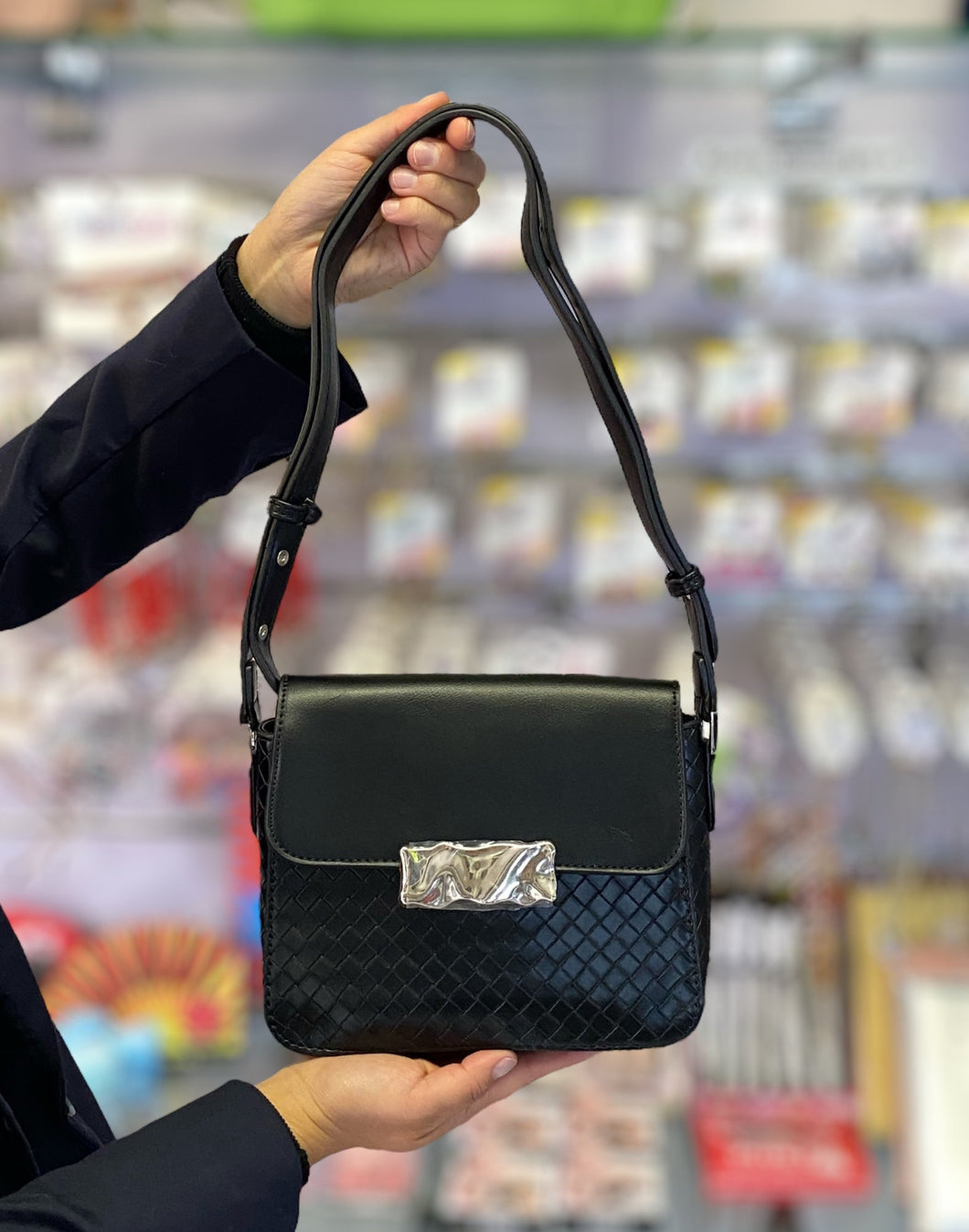 Cartera Buckett +Regalo sorpresa