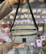 Cargar imagen en el visor de la galería, Bolso Ermy +Regalo sorpresa
