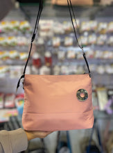 Cargar imagen en el visor de la galería, Cartera Emanuele Dr. +Regalo sorpresa

