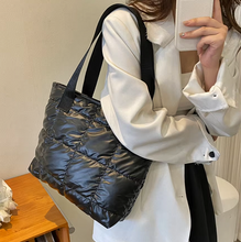 Cargar imagen en el visor de la galería, Bolso Tote Oddi +Regalo sorpresa
