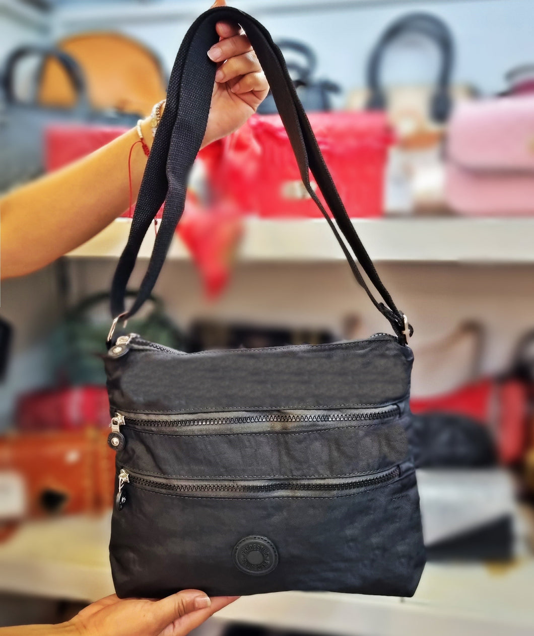 Bolso Alvar Black +Regalo sorpresa