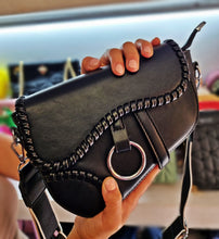 Cargar imagen en el visor de la galería, Cartera Hasp Saddle +Regalo sorpresa
