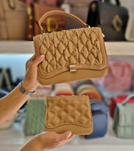 Cargar imagen en el visor de la galería, Bolso Emely +Regalo sorpresa
